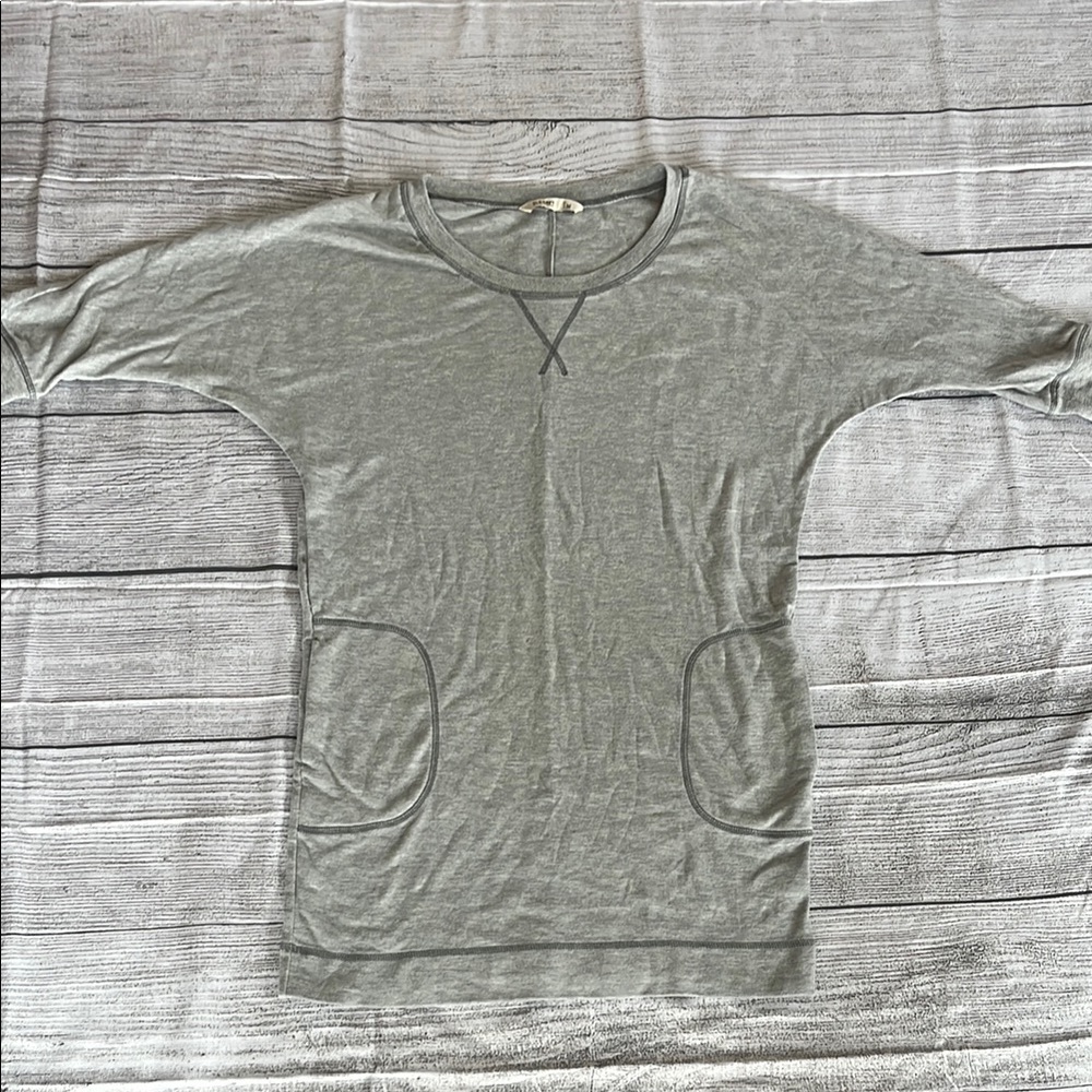 Old Navy Gray Soft Pajama Set